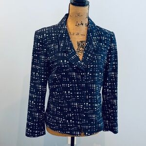 ***SOLD**** Ann Taylor navy / cobalt / white cropped jacket size 10